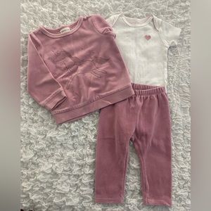 First Impressions unicorn 🦄 velour 3-piece set